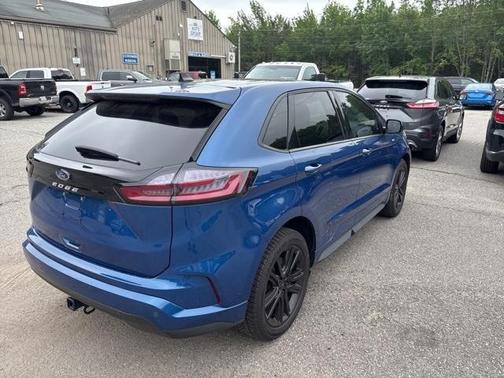 2022 Ford Edge ST Line