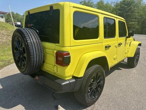 2024 Jeep Wrangler 4xe Sahara