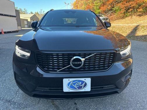 2020 Volvo XC40 T5 R-Design