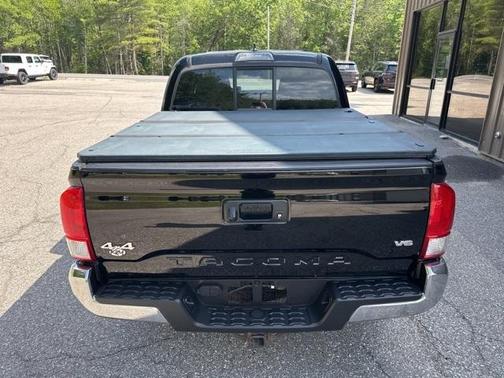 2017 Toyota Tacoma SR5