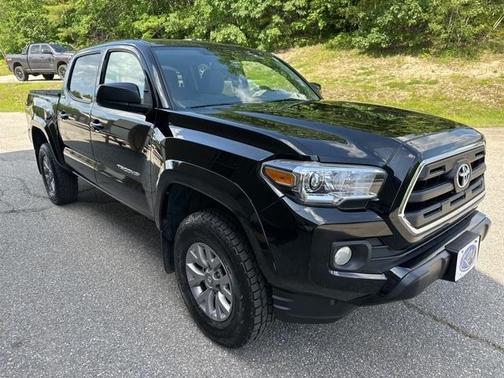 2017 Toyota Tacoma SR5