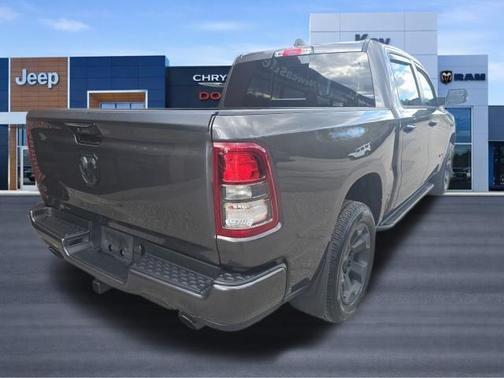 Granite Crystal Clearcoat Metallic 2024 RAM 1500 Big Horn/Lone Star