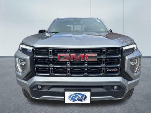 2023 GMC Canyon AT4