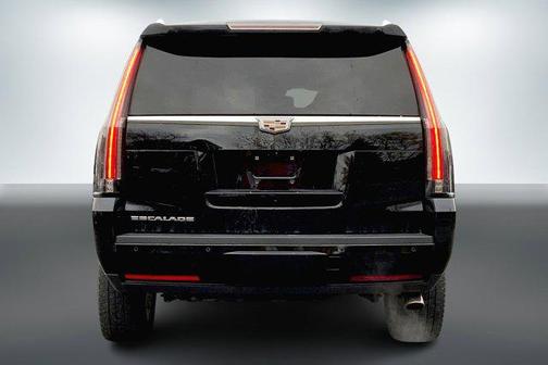 2018 Cadillac Escalade Luxury