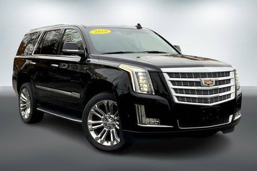 2018 Cadillac Escalade Luxury