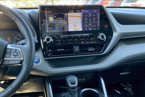 2021 Toyota Highlander Hybrid Platinum