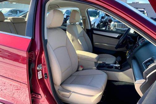 2018 Subaru Legacy Base