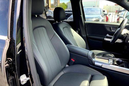 2024 Mercedes-Benz GLB 250 4MATIC