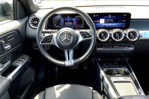 2024 Mercedes-Benz GLB 250 4MATIC