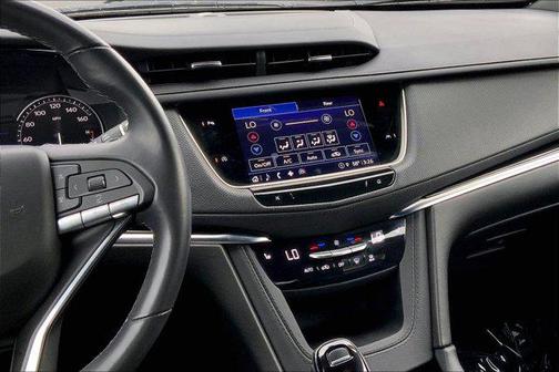 2023 Cadillac XT6 Luxury AWD