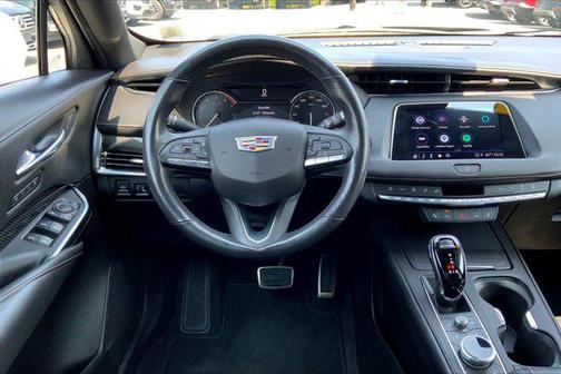 2023 Cadillac XT4 Sport