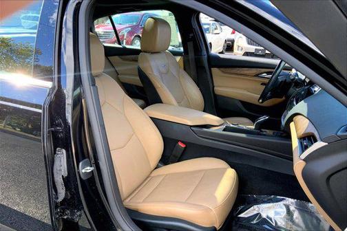 2022 Cadillac CT5 Premium Luxury