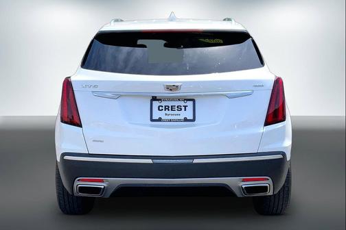 Crystal White Tricoat 2023 Cadillac XT5 Premium Luxury