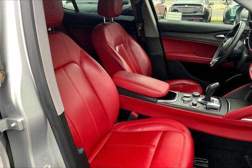 2020 Alfa Romeo Stelvio Ti
