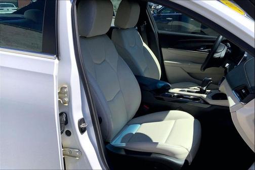 Crystal White Tricoat 2024 Cadillac CT4 Luxury