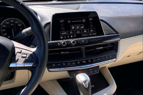 Crystal White Tricoat 2024 Cadillac CT4 Luxury