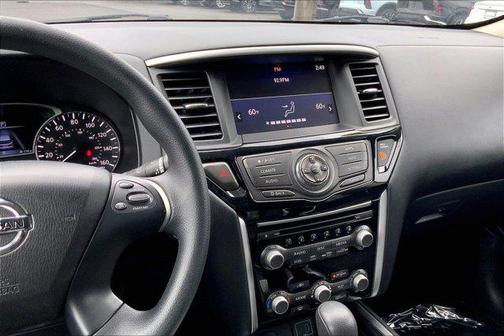 2019 Nissan Pathfinder S