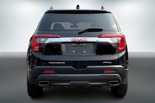 2023 GMC Acadia AWD AT4