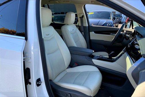 2023 Cadillac XT6 Premium Luxury AWD