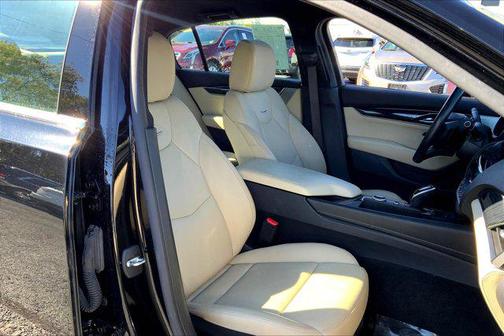 2022 Cadillac CT5 Premium Luxury