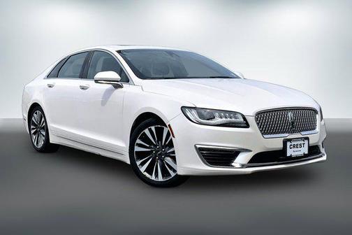 White Platinum Metallic Tri-Coat 2018 Lincoln MKZ Reserve I