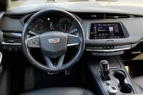 2022 Cadillac XT4 Sport