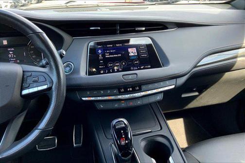 2022 Cadillac XT4 Sport