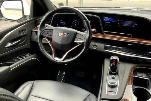 2022 Cadillac Escalade Luxury