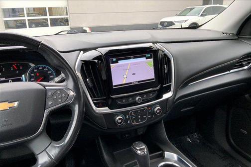 Mosaic Black Metallic 2019 Chevrolet Traverse LT Leather