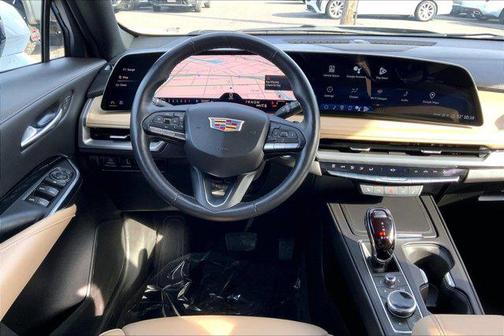 2024 Cadillac XT4 Luxury