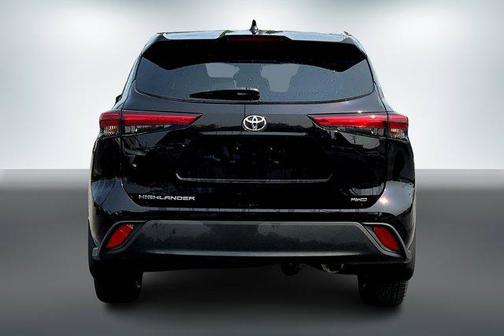 2020 Toyota Highlander L