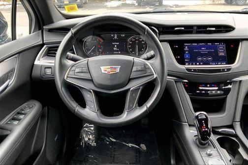 2023 Cadillac XT5 Luxury