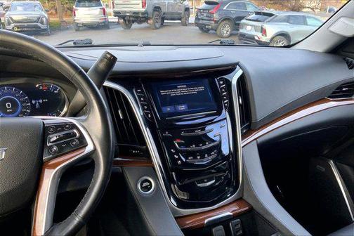 2020 Cadillac Escalade Premium Luxury