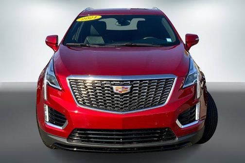 Infrared Tintcoat 2021 Cadillac XT5 Luxury