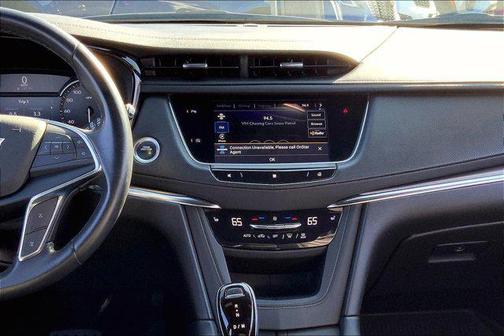 Infrared Tintcoat 2021 Cadillac XT5 Luxury