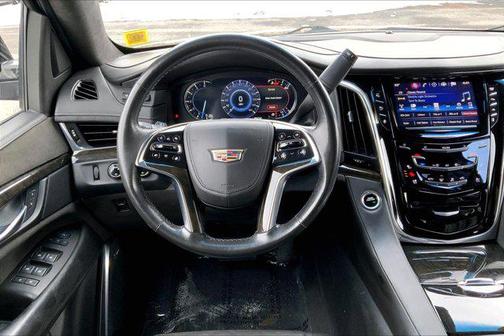 2016 Cadillac Escalade Platinum