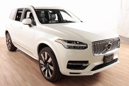 2023 Volvo XC90 Recharge Plug-In Hybrid Ultimate