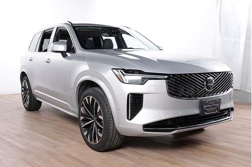 2025 Volvo XC90 Plus