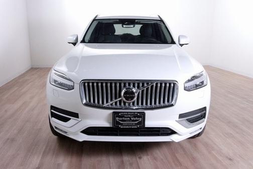 2025 Volvo XC90 B6 Plus 6-Seater