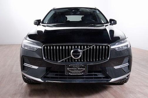 2023 Volvo XC60 Plus