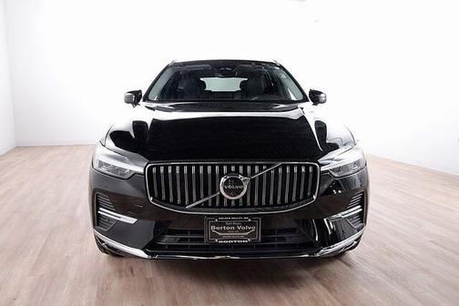 2023 Volvo XC60 Plus
