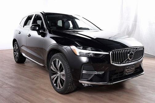 2023 Volvo XC60 Plus