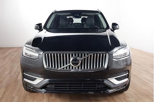 Onyx Black 2023 Volvo XC90 Ultimate