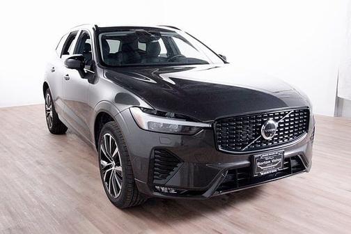 2025 Volvo XC60 Plus
