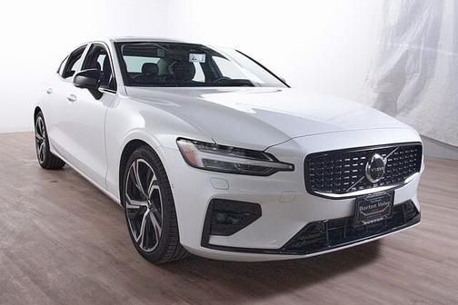2025 Volvo S60 Plus