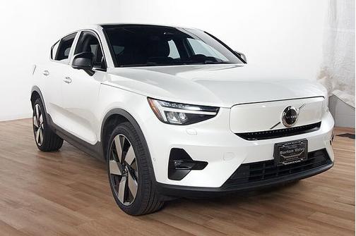 Crystal White 2023 Volvo C40 Recharge Pure Electric Ultimate