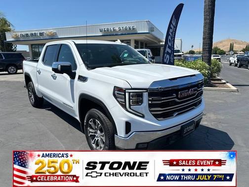 Summit White 2024 GMC Sierra 1500 SLT