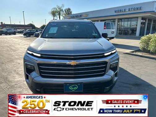 Sterling Gray Metallic 2026 Chevrolet Traverse High Country