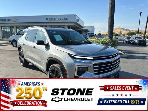Sterling Gray Metallic 2026 Chevrolet Traverse High Country