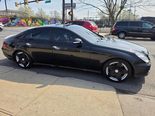 Black 2006 Mercedes-Benz CLS-Class